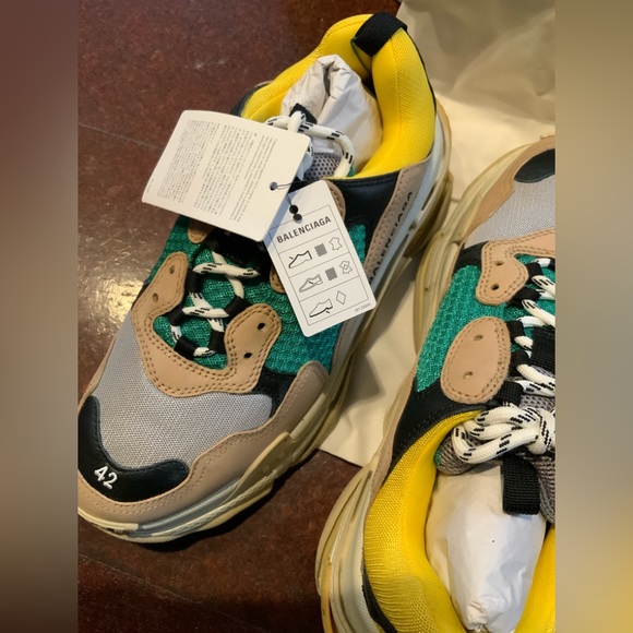 NWT! Awesome 🎁 Balenciaga sneaker tess s gomma - Picture 3 of 10